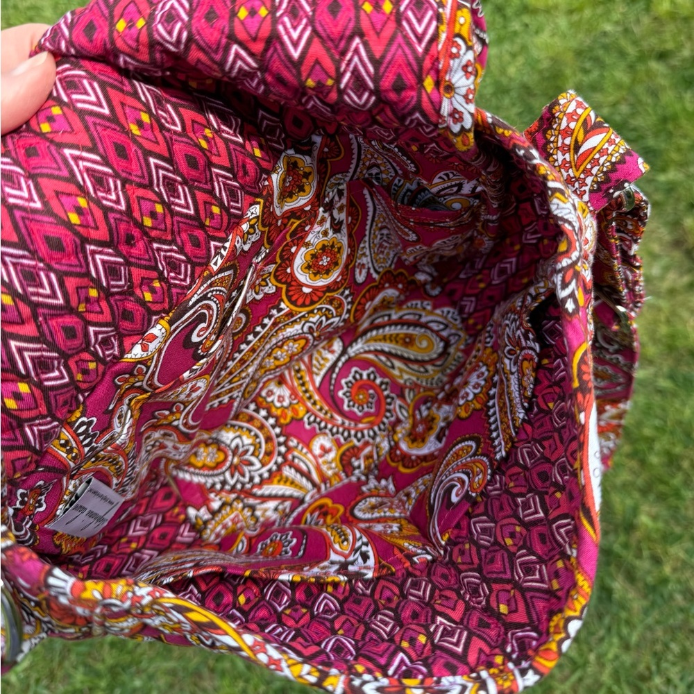 Stephanie Dawn quilted messenger bag crossbody adjustable “like” [Vera Bradley] - Picture 8 of 9